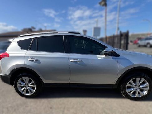 Used 2015 Toyota RAV4 Limited FWD image 7