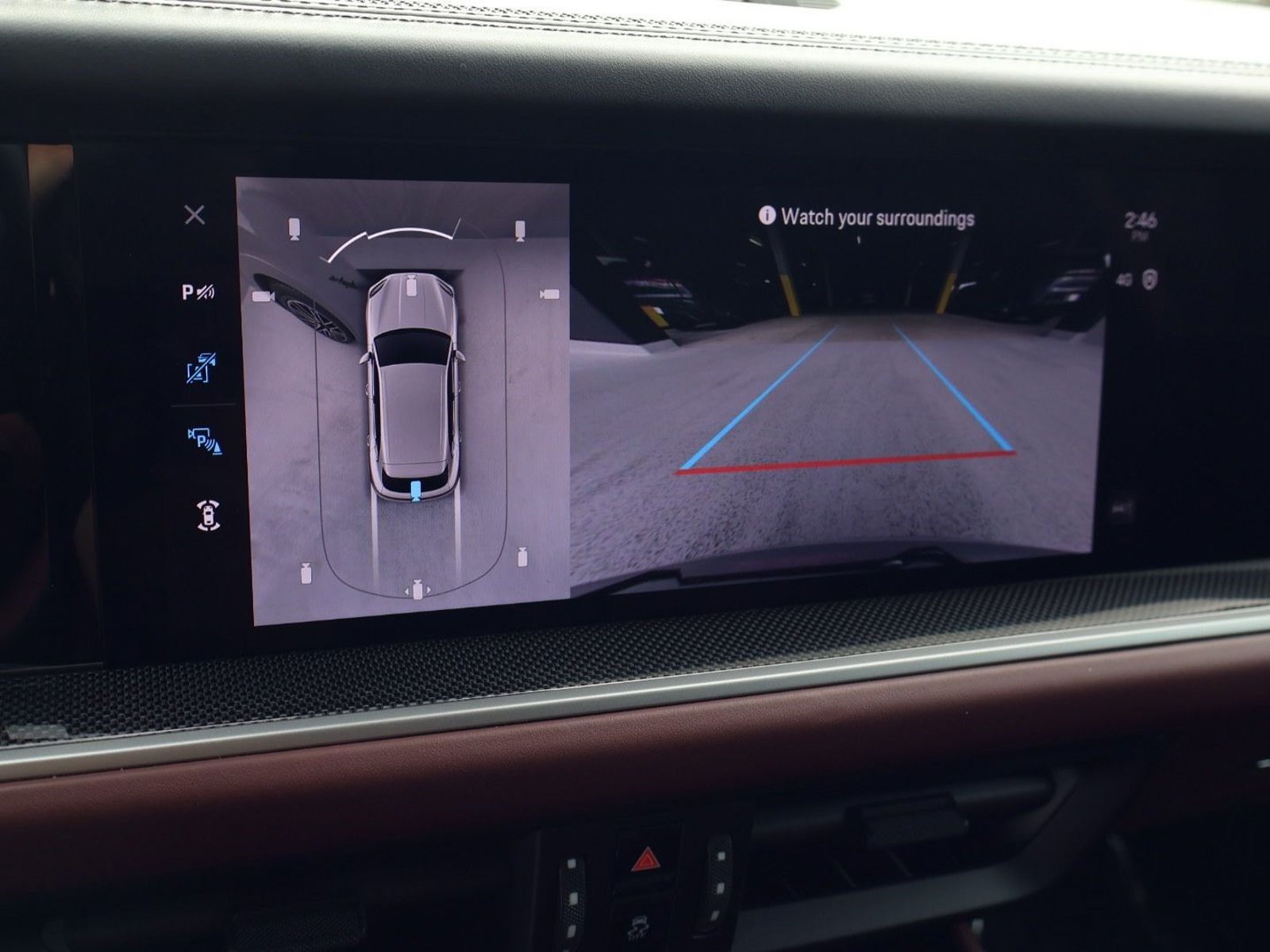 Certified 2025 Porsche Cayenne Turbo AWD/4WD image 19