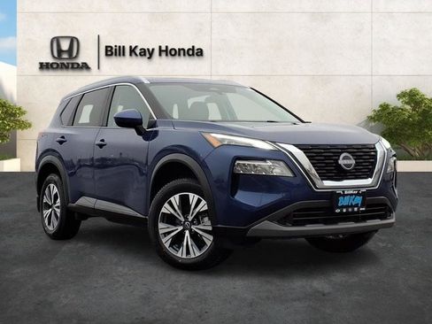 Used 2023 Nissan Rogue SV w/ SV Premium B Package image 1