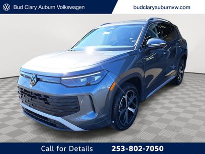 New 2025 Volkswagen Tiguan SE