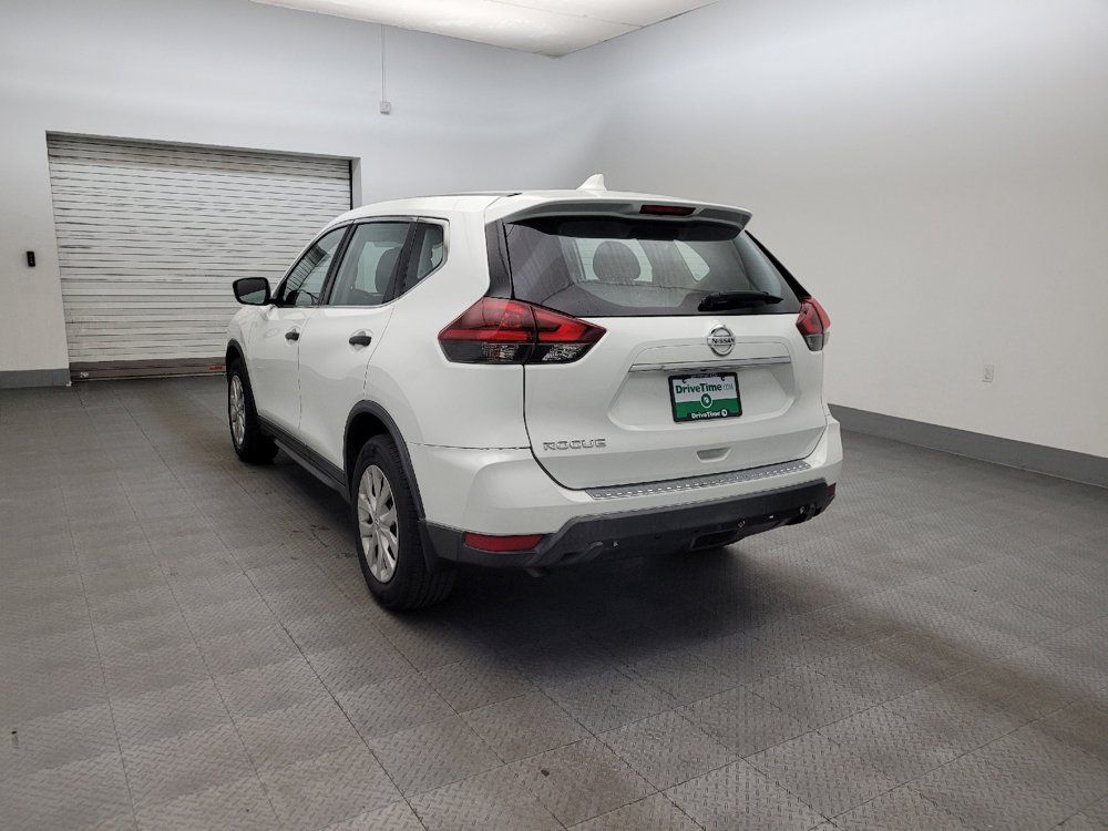 Used 2018 Nissan Rogue S FWD image 5
