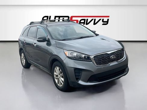 Used 2019 Kia Sorento S FWD image 1