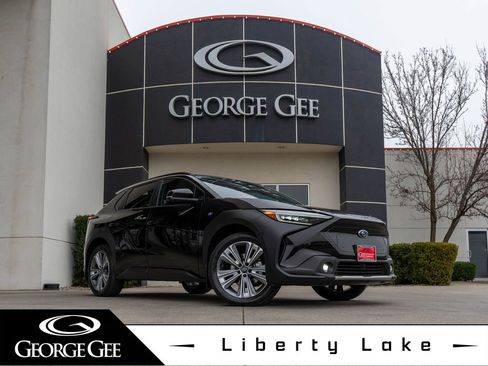 Used 2024 Subaru Solterra Limited w/ Limited Package image 1