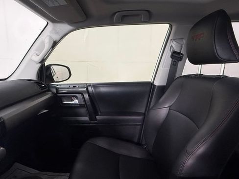 Used 2021 Toyota 4Runner Venture w/ Moonroof Package AWD/4WD image 22