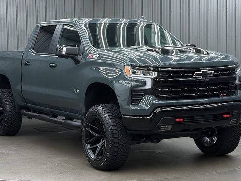 Used 2026 Chevrolet Silverado 1500 LT Trail Boss w/ LT Trail Boss Premium Package AWD/4WD image 7