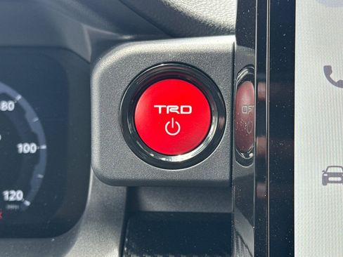 Used 2025 Toyota 4Runner TRD Pro AWD/4WD image 28