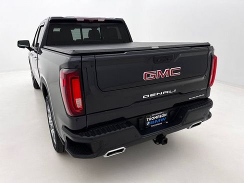 Used 2023 GMC Sierra 1500 Denali w/ Denali Reserve Package AWD/4WD image 8