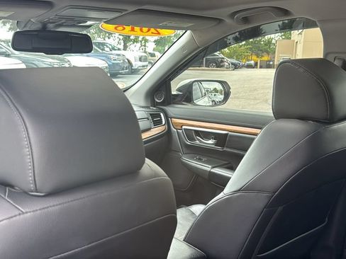 Used 2018 Honda CR-V Touring image 31