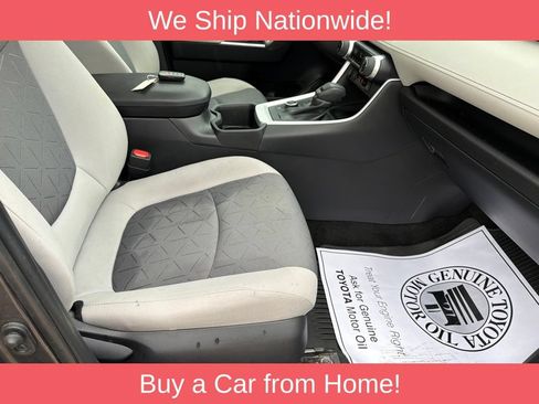 Used 2022 Toyota RAV4 XLE w/ Convenience Package AWD/4WD image 22
