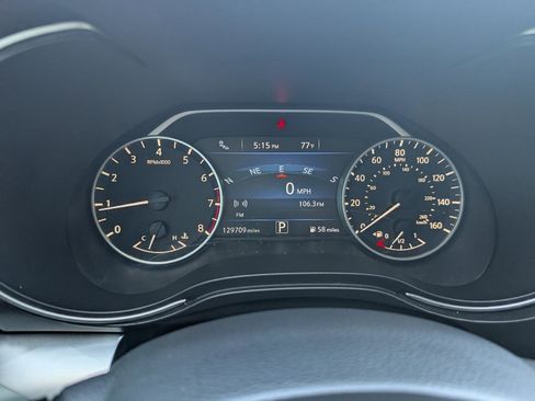 Used 2019 Nissan Maxima 3.5 SL w/ Floor Mat Group FWD image 15