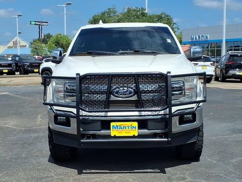 Used 2019 Ford F150 King Ranch w/ Equipment Group 601A Luxury AWD/4WD image 2