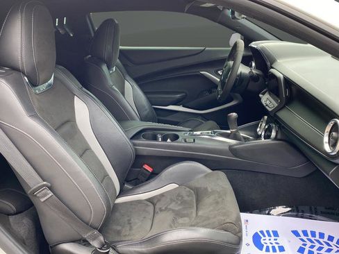 Used 2019 Chevrolet Camaro SS RWD image 24