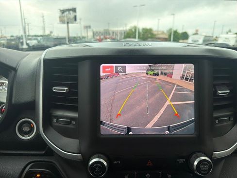 Used 2022 RAM 1500 Big Horn AWD/4WD image 41