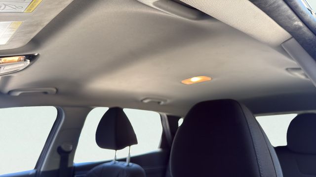 Used 2022 Hyundai Tucson SE FWD image 15