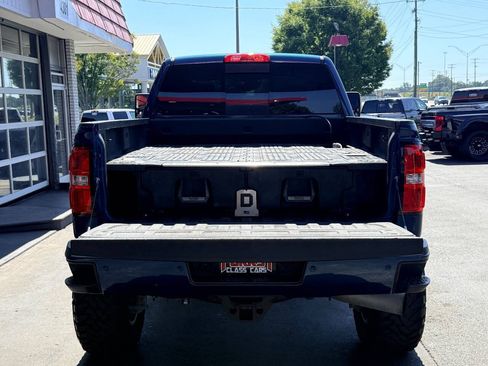 Used 2016 GMC Sierra 2500 Denali w/ Duramax Plus Package AWD/4WD image 10