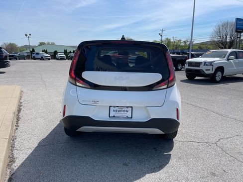 Used 2025 Kia Soul LX w/ LX Technology Package image 45