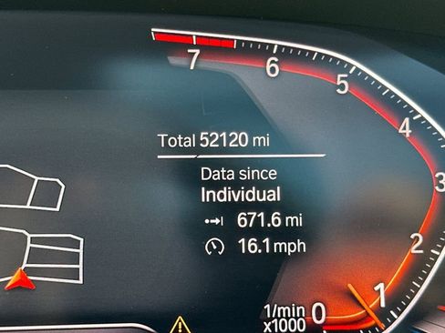 Used 2020 BMW X7 xDrive40i w/ M Sport Package AWD/4WD image 32