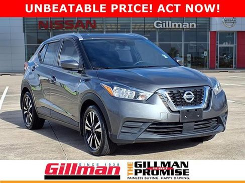 Certified 2020 Nissan Kicks SV image 1