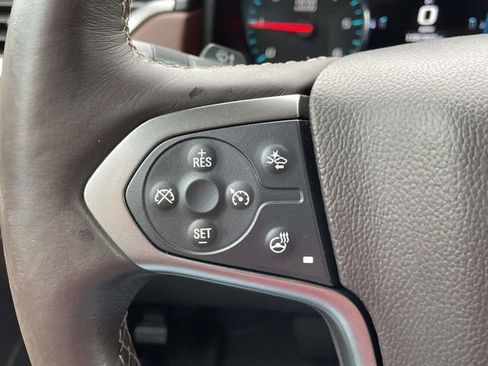 Used 2016 Chevrolet Suburban LTZ image 22