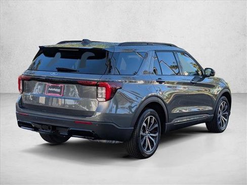 New 2026 Ford Explorer ST-Line w/ Premium Package RWD image 2