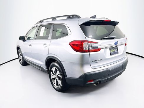 Used 2025 Subaru Ascent Premium AWD/4WD image 5