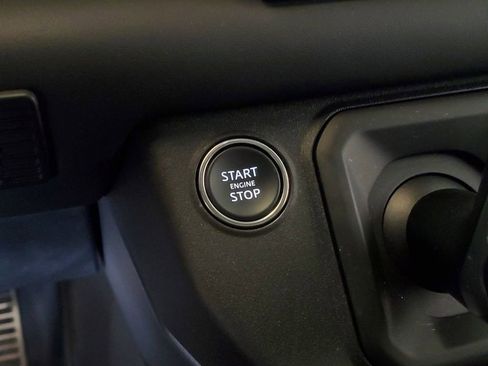 Used 2024 Land Rover Defender 110 X image 19