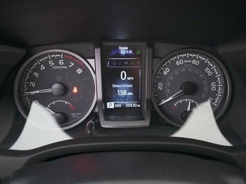 Certified 2023 Toyota Tacoma TRD Off-Road image 24