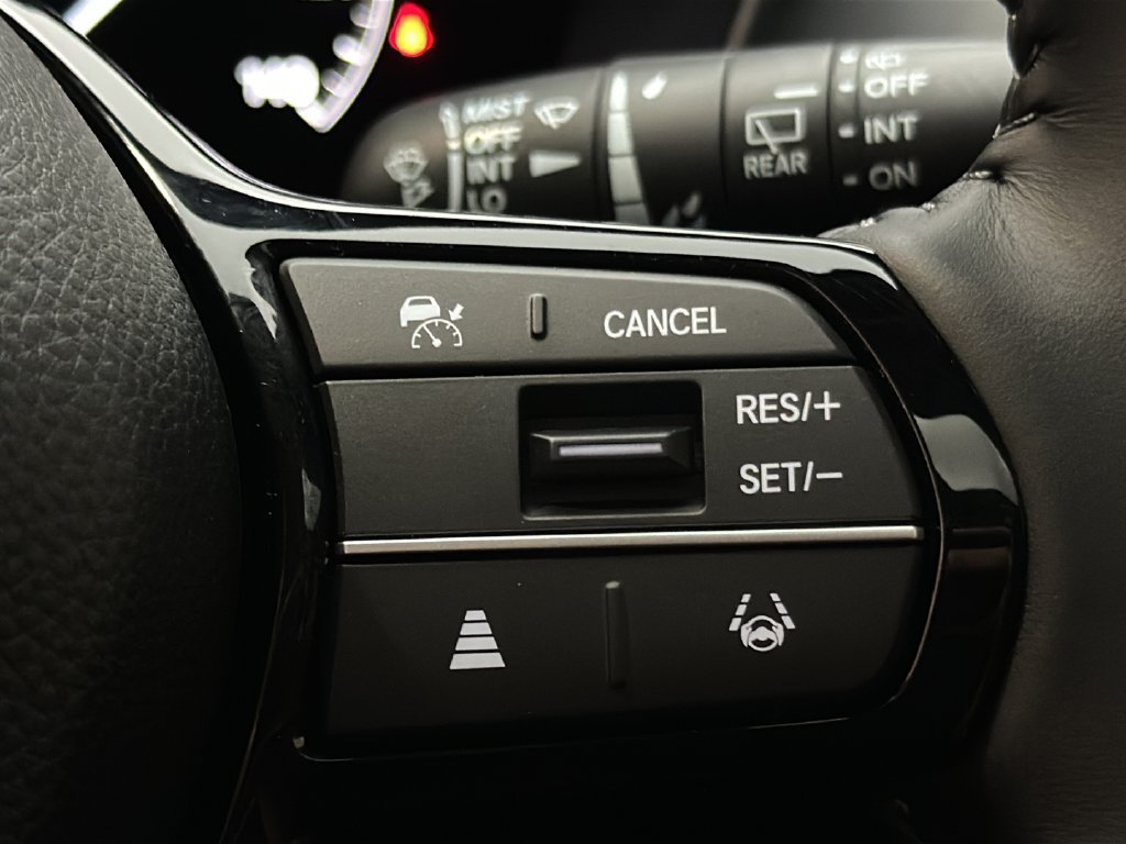 Certified 2027 Honda HR-V EX-L image 28