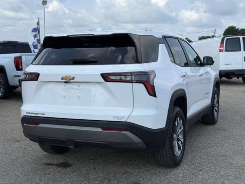 Used 2025 Chevrolet Equinox LT w/ Safety and Technology Package AWD/4WD image 5
