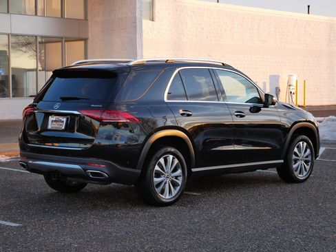 Used 2020 Mercedes-Benz GLE 350 4MATIC image 3