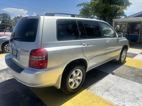 Used 2003 Toyota Highlander 4WD V6 image 6