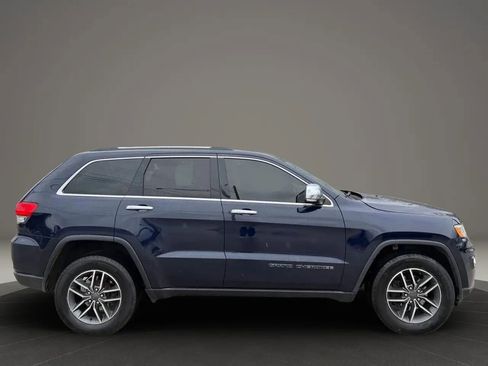 Used 2018 Jeep Grand Cherokee Limited AWD/4WD image 8
