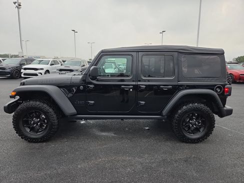 Used 2025 Jeep Wrangler Unlimited Sport AWD/4WD image 4