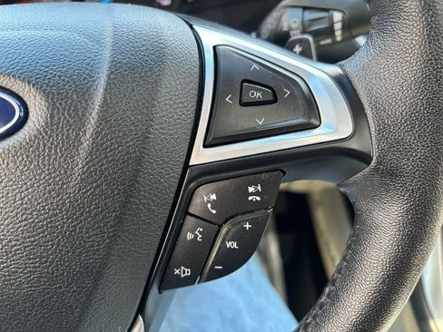 Used 2018 Ford Edge Titanium w/ Equipment Group 302A image 16