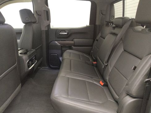 Used 2019 GMC Sierra 1500 SLT w/ SLT Premium Plus Package image 18