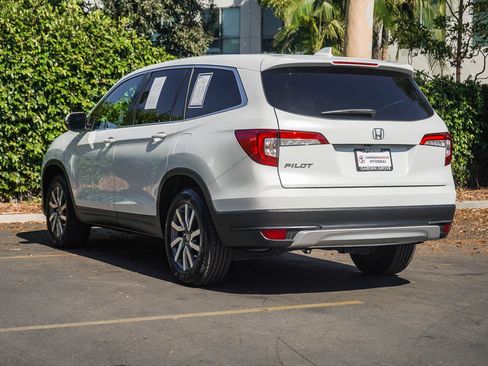 Used 2020 Honda Pilot EX image 4
