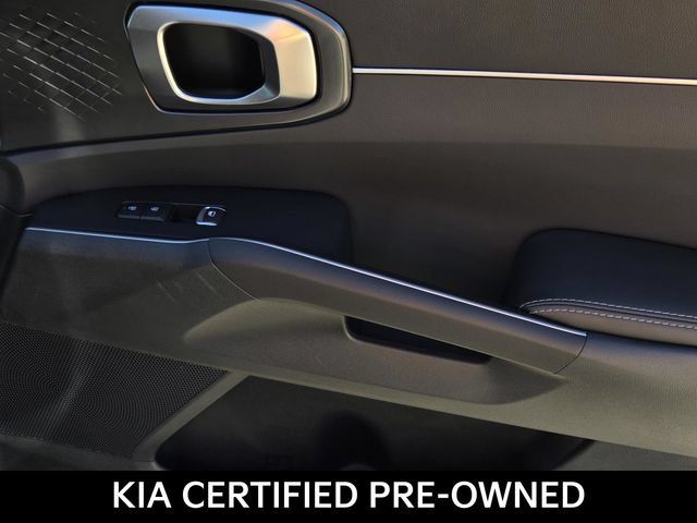 Certified 2026 Kia Sorento S w/ S Panoramic Sunroof Package FWD image 8