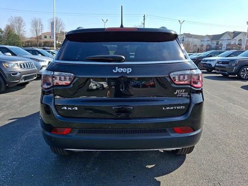Certified 2023 Jeep Compass Limited image 7