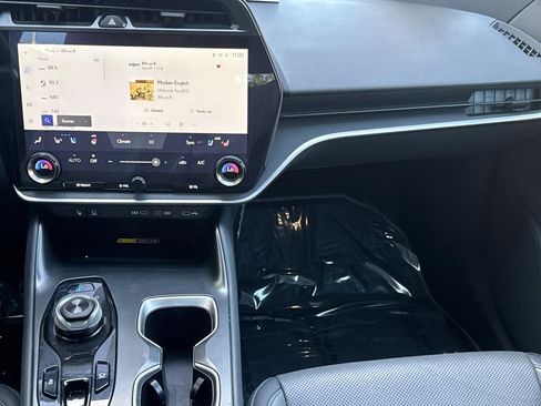 Used 2023 Lexus RZ 450e Premium w/ Technology Package image 29