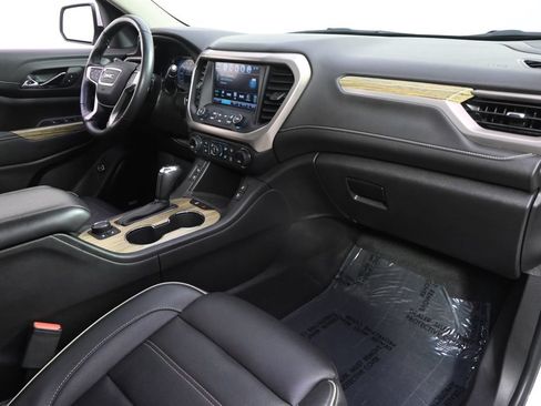 Used 2019 GMC Acadia Denali w/ Technology Package AWD/4WD image 15