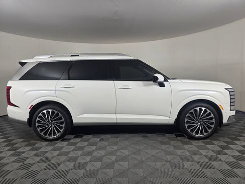 Used 2026 Hyundai Palisade Calligraphy AWD/4WD image 2