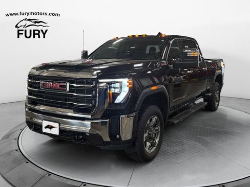 Used 2025 GMC Sierra 2500 SLT w/ SLT Convenience Package AWD/4WD image 8