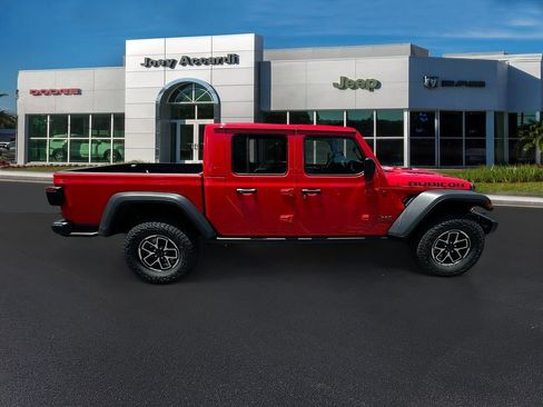 New 2025 Jeep Gladiator Rubicon w/ Convenience Group image 9