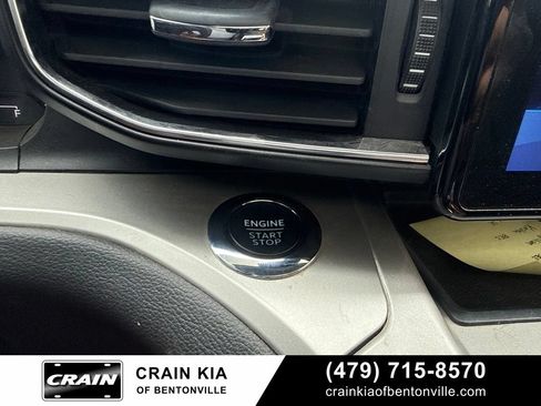 Used 2022 Ford Explorer XLT w/ Equipment Group 202A AWD/4WD image 26