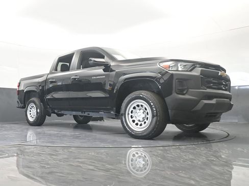 Used 2023 Chevrolet Colorado W/T w/ WT Convenience Package II image 26