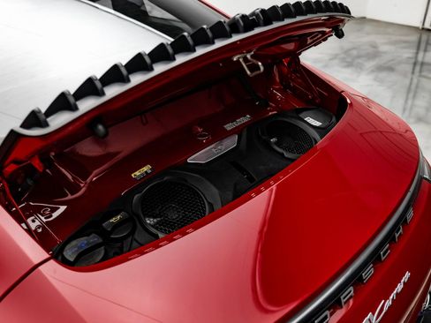 Used 2024 Porsche 911 Carrera w/ Premium Package image 80