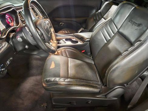 Used 2018 Dodge Challenger SRT Hellcat image 16