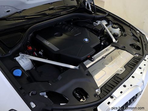 Certified 2024 BMW X4 xDrive30i image 38