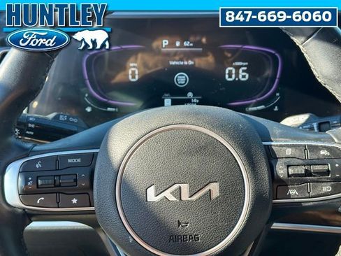 Used 2024 Kia Sportage EX image 25