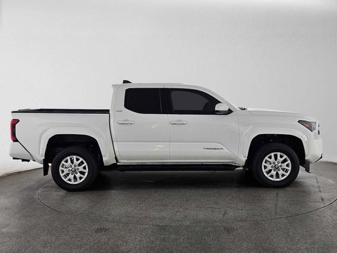 Used 2024 Toyota Tacoma SR5 RWD image 2